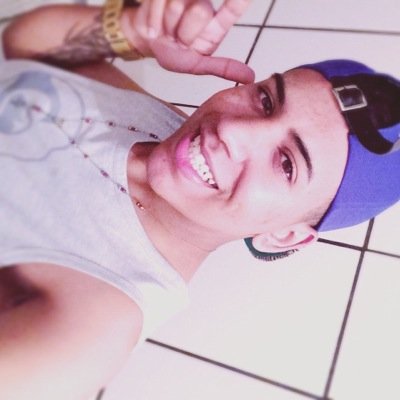 http://t.co/WaSRwgInml - http://t.co/Ya2g4qpd87 - Fé no pai que o inimigo cai !