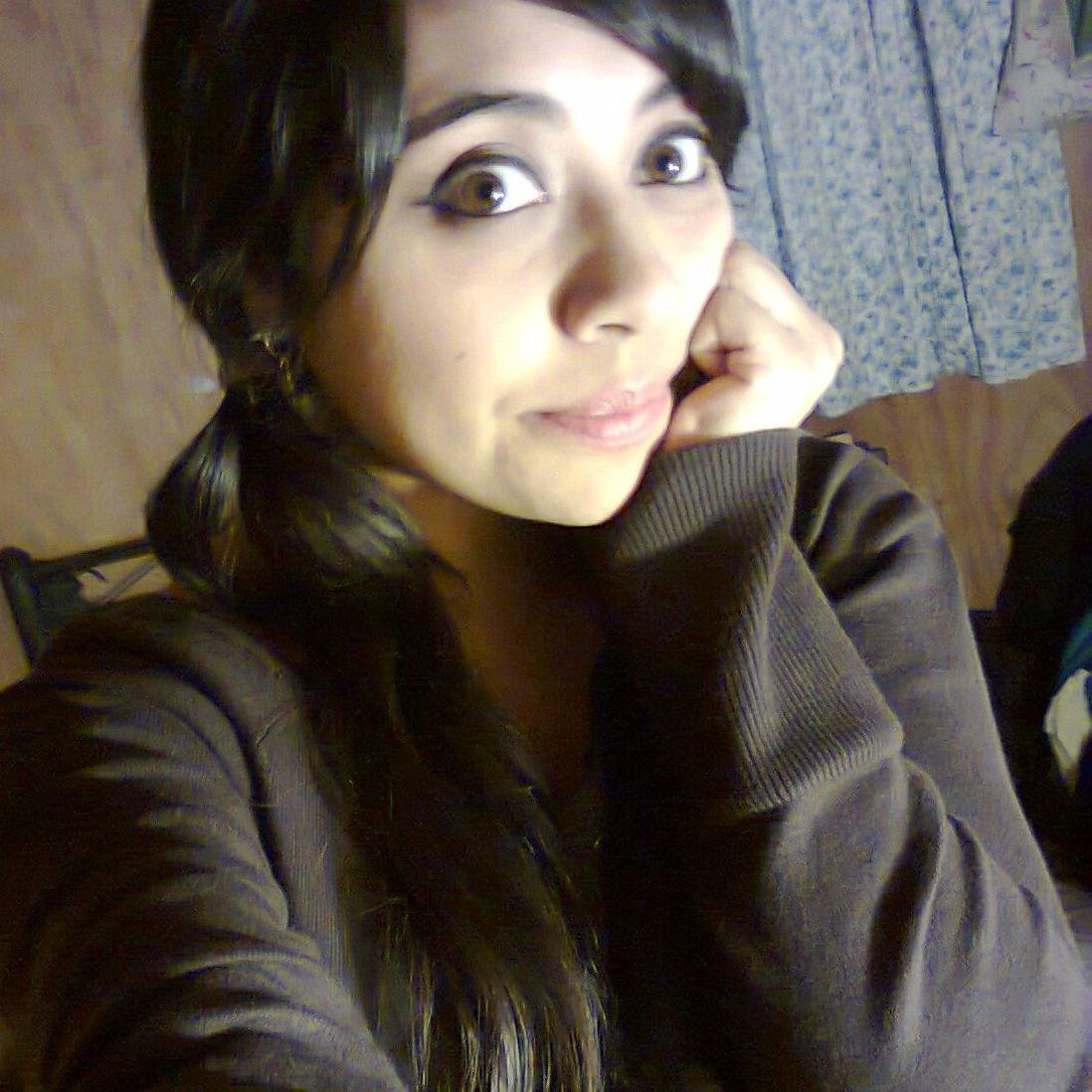 Hello my name is Leticia Sabaletta, I'm from chile and I live in conception, technical study in higher level nursing Inacap Technological University of Chile.