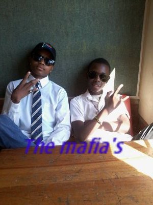 am a student at thulani high school