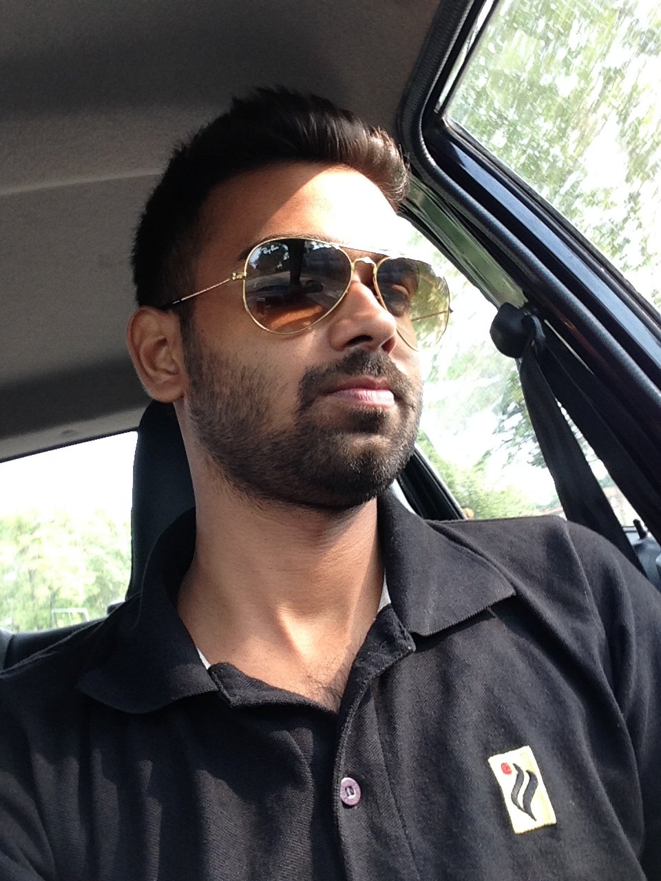 lovishtoyou's profile picture. 