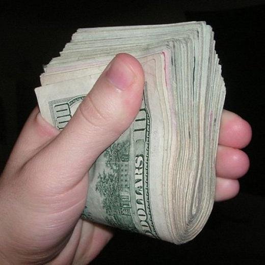 CamiliaB__'s profile picture. Want to make $2500-$10000 in less than 24 hours ? If you have a active bank account we can do business. SERIOUS INQUIRES ONLY!