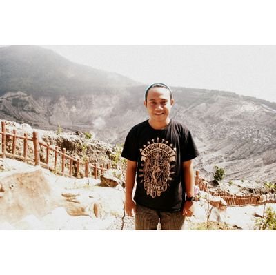 Kenapa ga langsung tanya aja sama orangnya :)