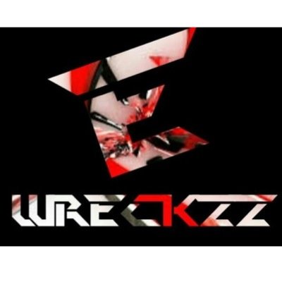 Member of the Evo clan if you could sub to us on youtube at Evo Risez it would be very appreciated, we are sponsored by Cinch gaming and EPROSO Entertainment