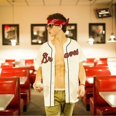 taysbaexoxo's profile picture. sorry if i scared ya xx ily