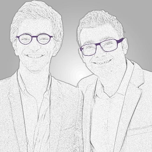 Opticiens de formation et de métier, nous souhaitons partager nos connaissances et nos expériences avec vous, pour aborder ensemble l'optique autrement !