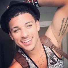 My mother is from spain my father is from albania an together they mad me 

Single trying to find the one  28 years old