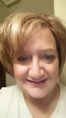 #Secretary, #Wife, #Mother.  #Blogger, and Social Media Enthusiast.   http://t.co/ilZhexrgLR 
http://t.co/F4bFzr6SSU #PinkPapaya
http://t.co/Y4VySGs0h8