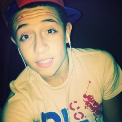 thatboitrevino_'s profile picture. 
