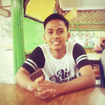 Anti Pencitraan dalam hal apapun, Muak yg namanya Pencitraan. Kritik keras org goblok yg tertipu dg Pencitraan.
