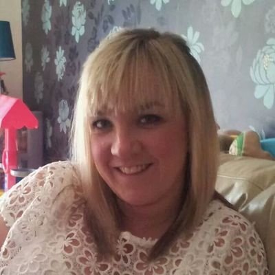 soon to be Mrs Dryburgh.... and mum to 2 pretty wee Dryburgh's