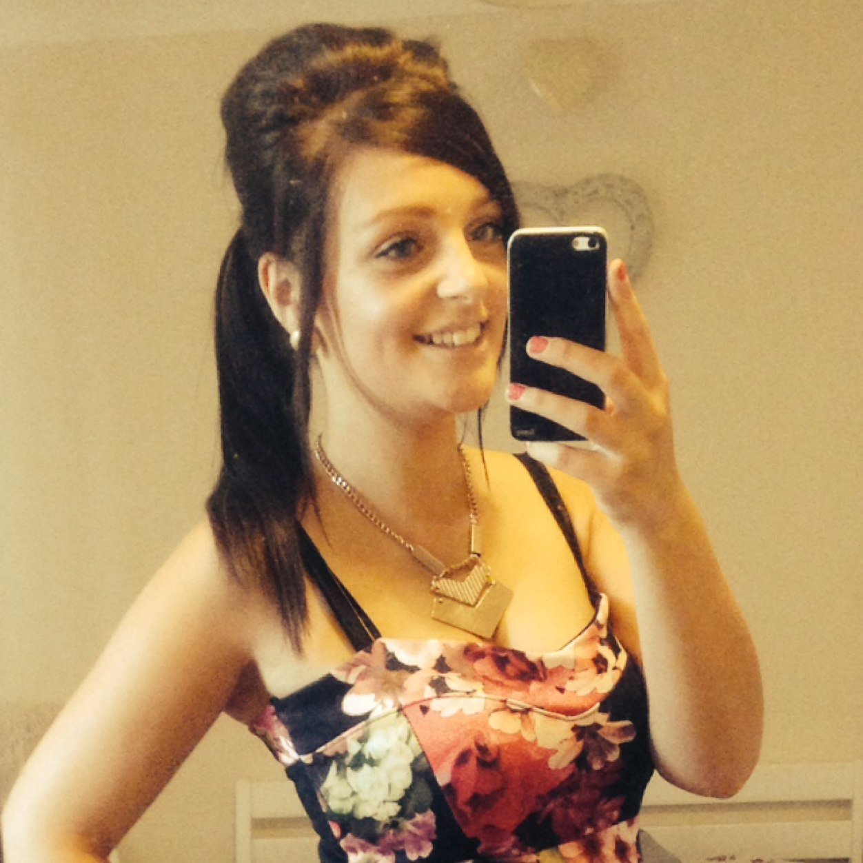 bmcxxx's profile picture. Niamh- my little diamond❤️