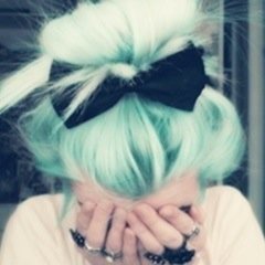 ariaevento's profile picture. Oh but darling... we're all insane.