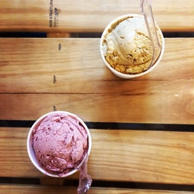 jaaaaaykew's profile picture. windy afternoons and generous hugs and rainy nights