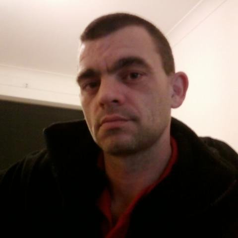 ChrisCindex's profile picture. Experienced Painting and Decorating