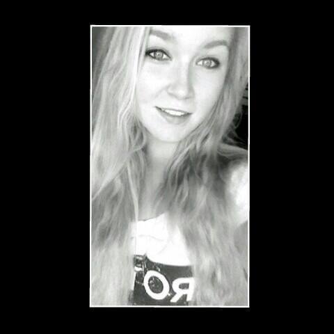 noelllle ~ 15 jaar ~ 29-07-1998 ~ 4uvkm ~METZOCOLLEGE DOETINCHEM ~ byebye x.