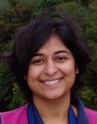 ex-IT professional, speaker, personal excellence trainer, believes in living consciously and freely,