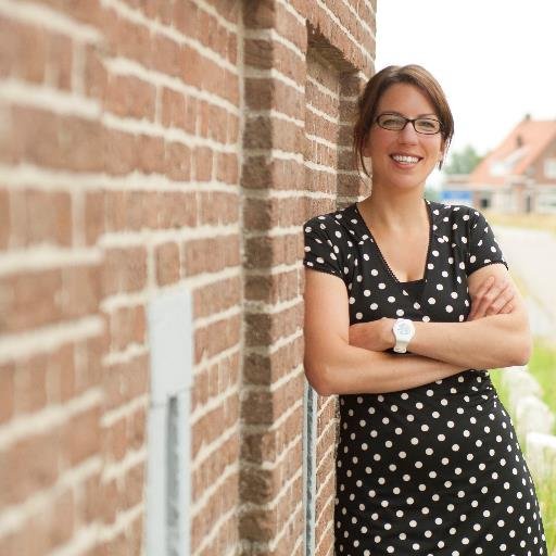 Communicatie | Land van Maas en Waal | Koken | Buitenleven | Hardlopen | Getrouwd met een ondernemende melkveehouder | Mama van drie ontzettend lieve kindjes