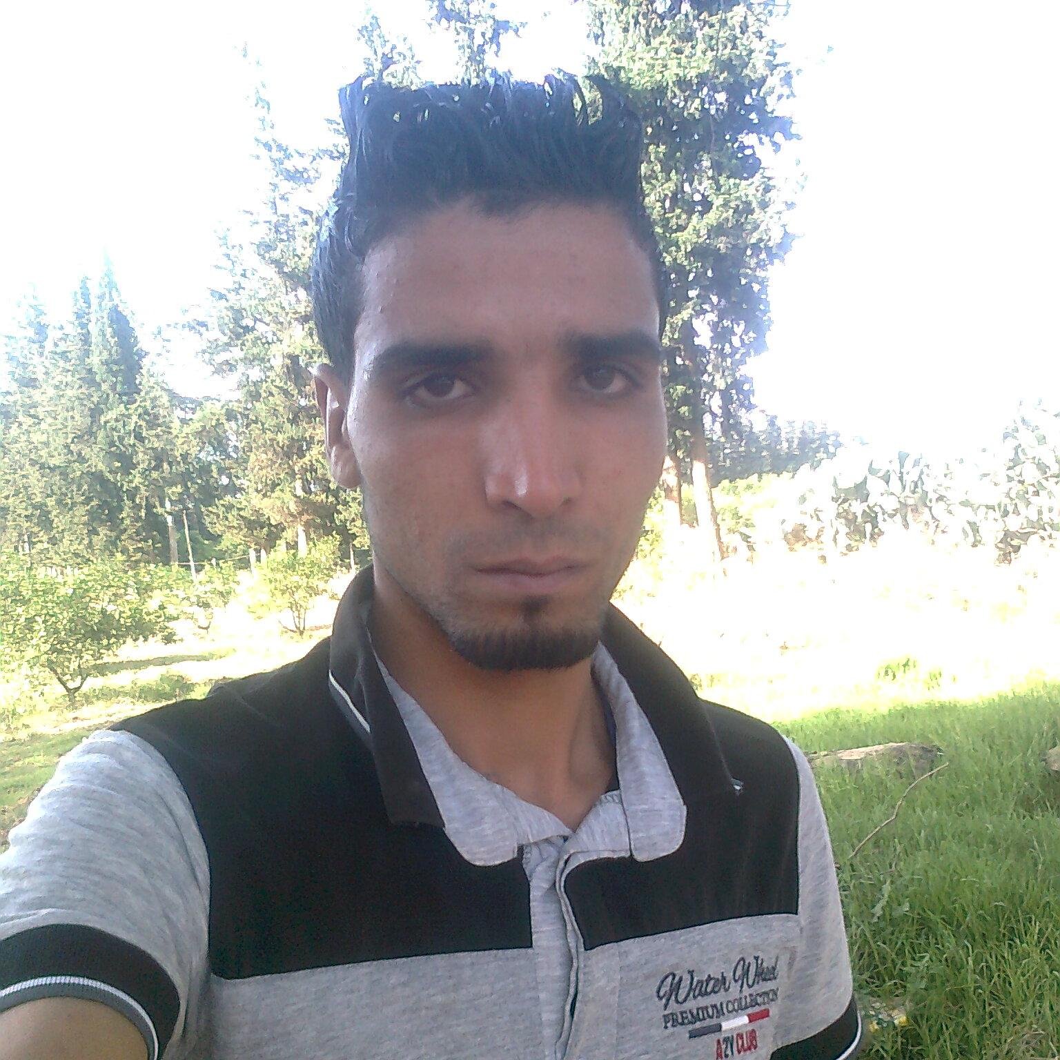 youcefarr09's profile picture. YOUCEF