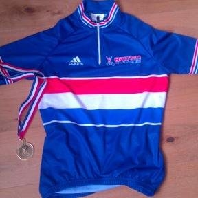 CatherineCycles's profile picture. 2014 National Masters Age Cat Road Race Champion. Budding photographer & finally back riding my bike after 2 year long injury :)