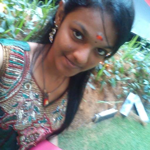 LiFe iS BeAuTiFuL (♥-♥)