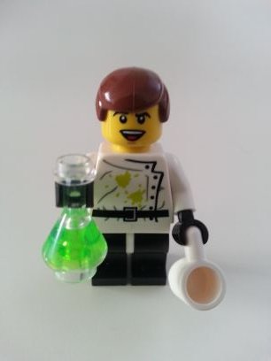 Michael Podevin holds a M.Sc. in environmental engineering and has spent 5 years in the field of algae biotechnology