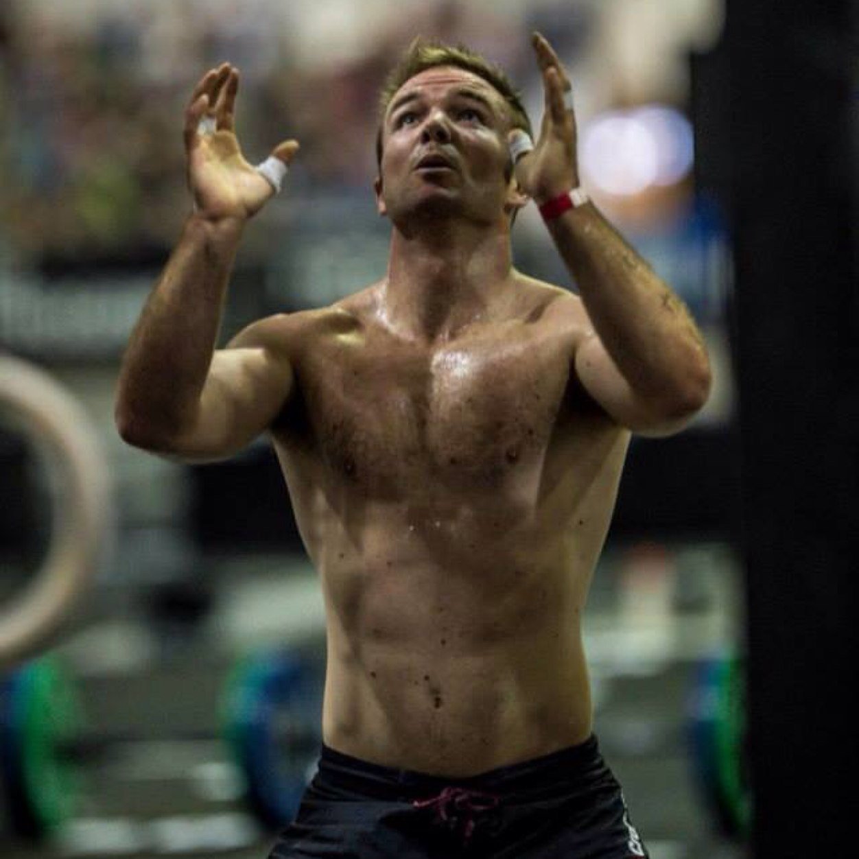 CrossFit Coach. Personal Trainer of 17 Years. Liverpool Mad Fan!