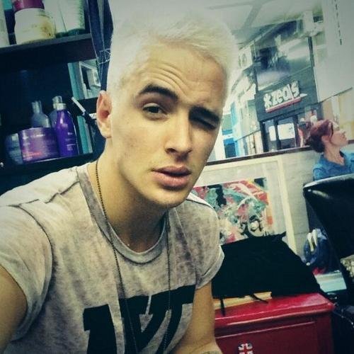 flymypride's profile picture. 31.07 ♥