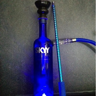 Nous fabriquons nos chicha a partire de bouteille d'alcool ou autre bouteille en verre.~Pour toute infos, commande ou autre n'hesitez pas a venir en privée.