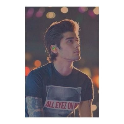 ♡ books, sleep, listening to songs that remind me of you and concerts ♡