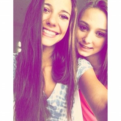 Gaditana pero emigrante en Francia desde los 4 años. Sourite à la vie. 18 AÑOS.