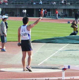 山梨大学／陸上
PB
shotput/ 13m65（7.26kg）/14m31（6kg）