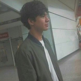 flannelcliffvrd's profile picture. I hate everyone bye .