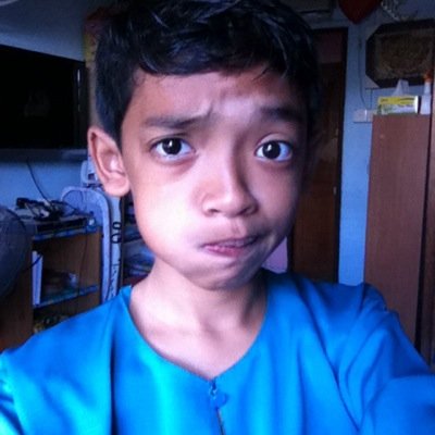 FØŁŁØW M3 Ï FØŁŁØW ŸØŪ! Become a Tweeterness! Become a Instagramer! Youtube Channel: xMashPiex Instagram: @DanialSG Facebook: Azizul Danial Skipper
