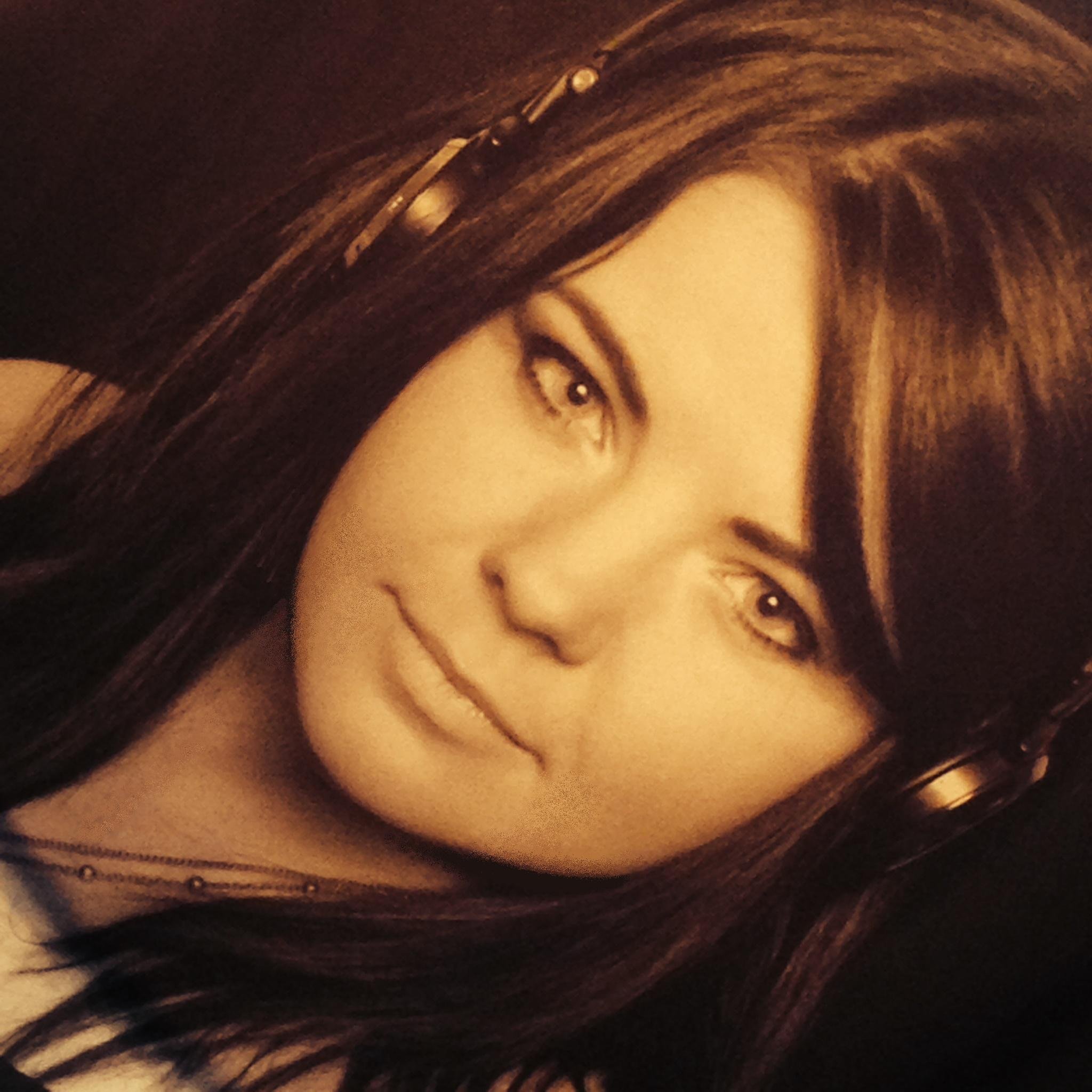 Ilona_Koziatek's profile picture. #Technical #Recruiter & #geek. Loves music, #sailing in rough seas & drawing sci-fi graphics. Check out my #technical #jobs in #Geneva.