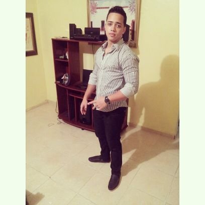 Soy fuerte porque fui débil, estoy en guardia porque fui traicionado, me río porque estuve triste, vivo el día porque el mañana no es seguro~ 1st.God