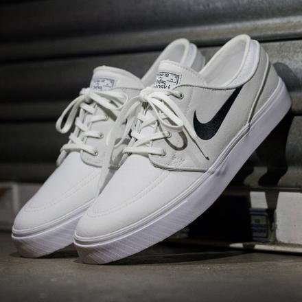 JanoskiYVans's profile picture. 