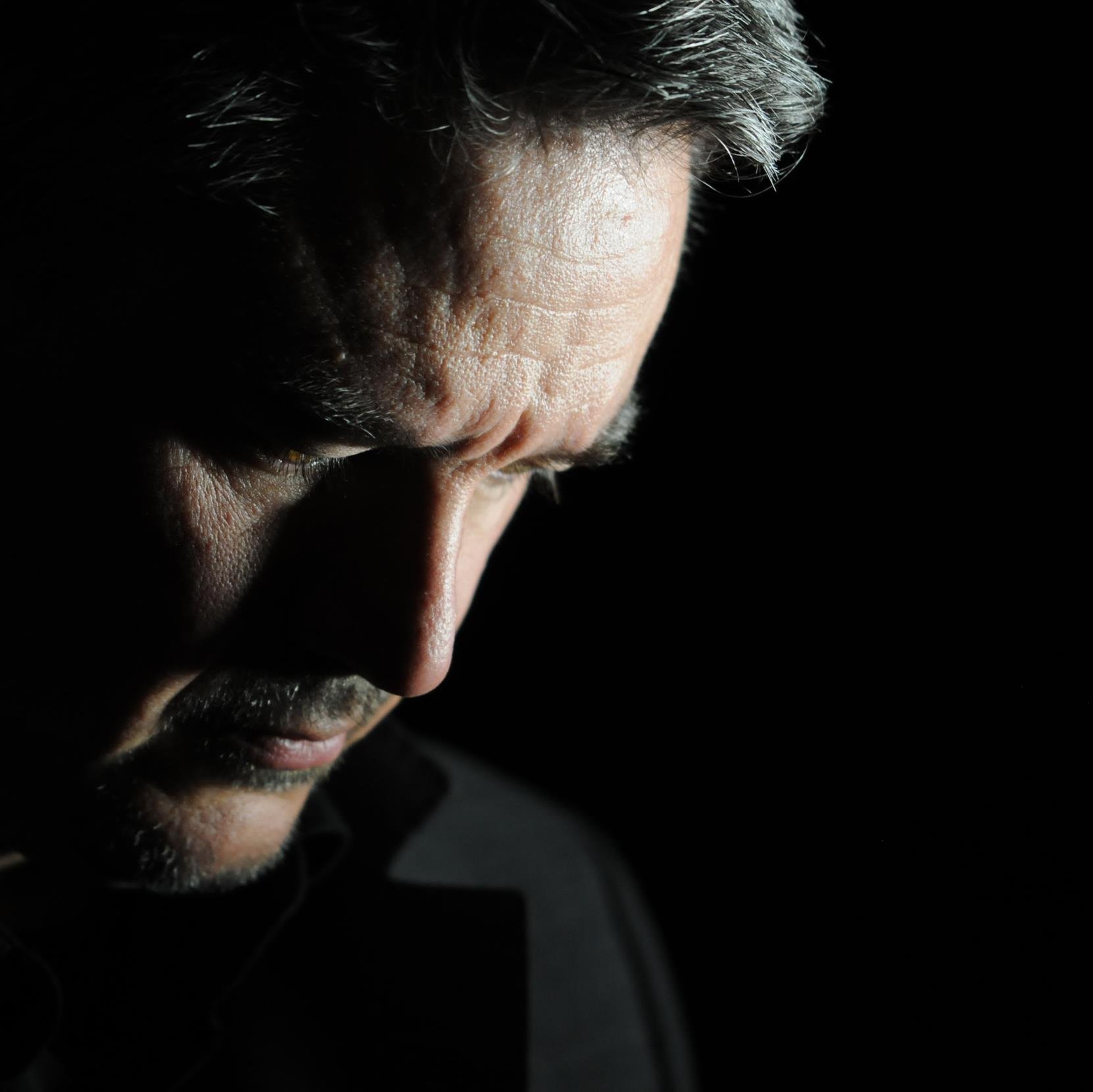 wenigerknipsen's profile picture. Der Praxisratgeber, der Ihnen zeigt, wie Sie mehr fotografieren und weniger knipsen. - Blog, Buch, eBook, Fotokurs, Coaching