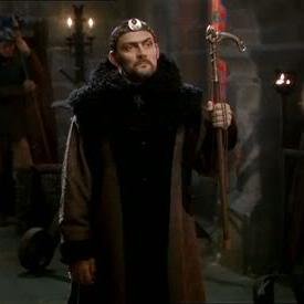 EliasKaam's profile picture. Grand Enchanteur du Nord, commandeur des loups de Calédonie, pourfendeur du dragon des neiges. Dis Le Fourbe. #TeamKaamelott