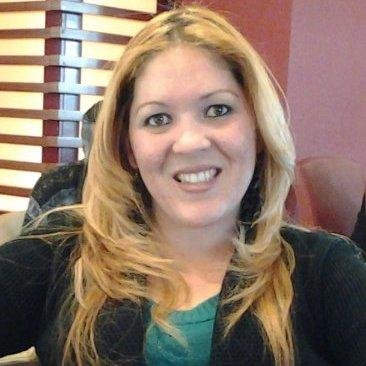Ingeniera Informatica, Master en Gestion de Proyectos Informaticos, actualemnte Genrete de Proyectos en la empresa MagmaSoft Innovando Tecnologia.
