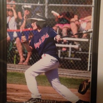 I play Basketball ⚾️Baseball⚾️ and lastly Football for Beaverton. Baseball for Raliegh Hills (all-stars). Basketball for Beverton metro. New account @tdwalkerr