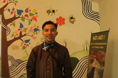 IbnugrahanIkbal's profile picture. @jidatjulle | Bukan menjadi tapi seperti | Alif Teater | jalan-jalan men!