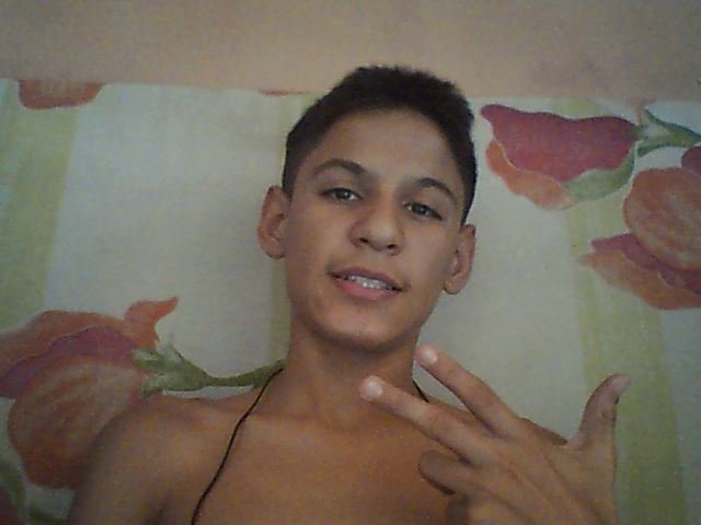 amo futebol...