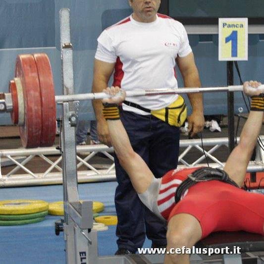 -[]||[]--Powerlifter since 2007--[]||[]- atleta di #powerlifting, #benchpress #deadlift #squat #squatbenchdead