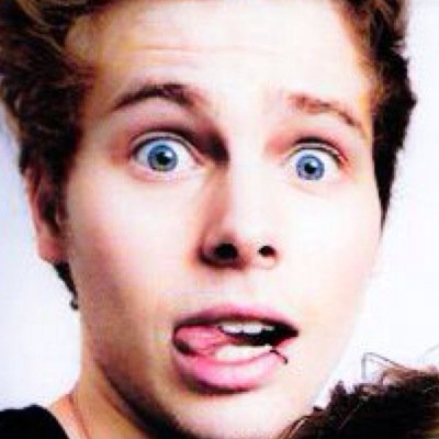 0beybiebs_'s profile picture. bieber/1d/5sos/cyrus/lovato.