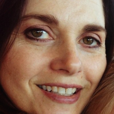 deborahesarno's profile picture. 