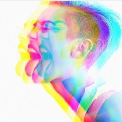 | june 6th | ♡ Mileys eyes are as blue as the ocean, mileys teeth are as white as the clouds, mileys personality is so beautiful as her music ♡