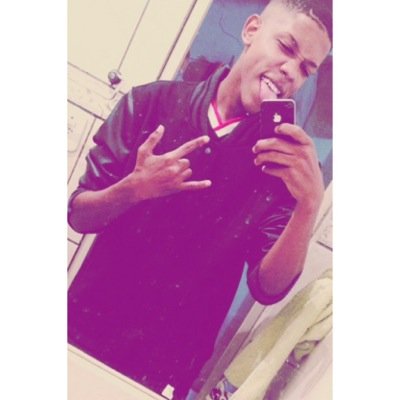 diz_CH's profile picture. Sou frio como o sereno, calmo feito a brisa
Wpp - 997110784