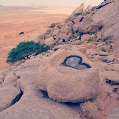 انا دلوع من العين ابا واحد زبه عود وعريض وطويل وهذا بن كودي 7D86662D بليز اللي زبه عود بس