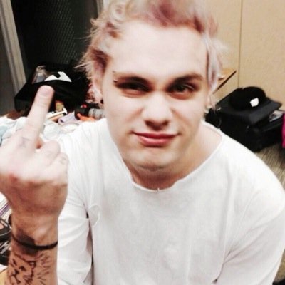 hccdrat's profile picture. 