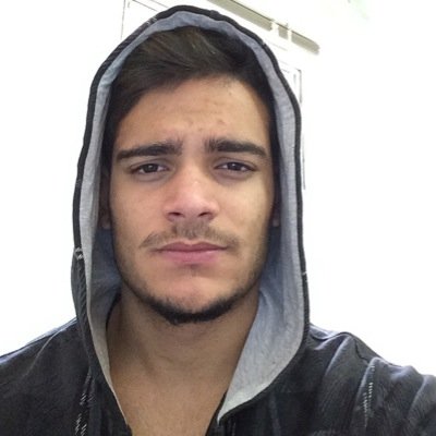 e-mail: aleflouren@hotmail.com